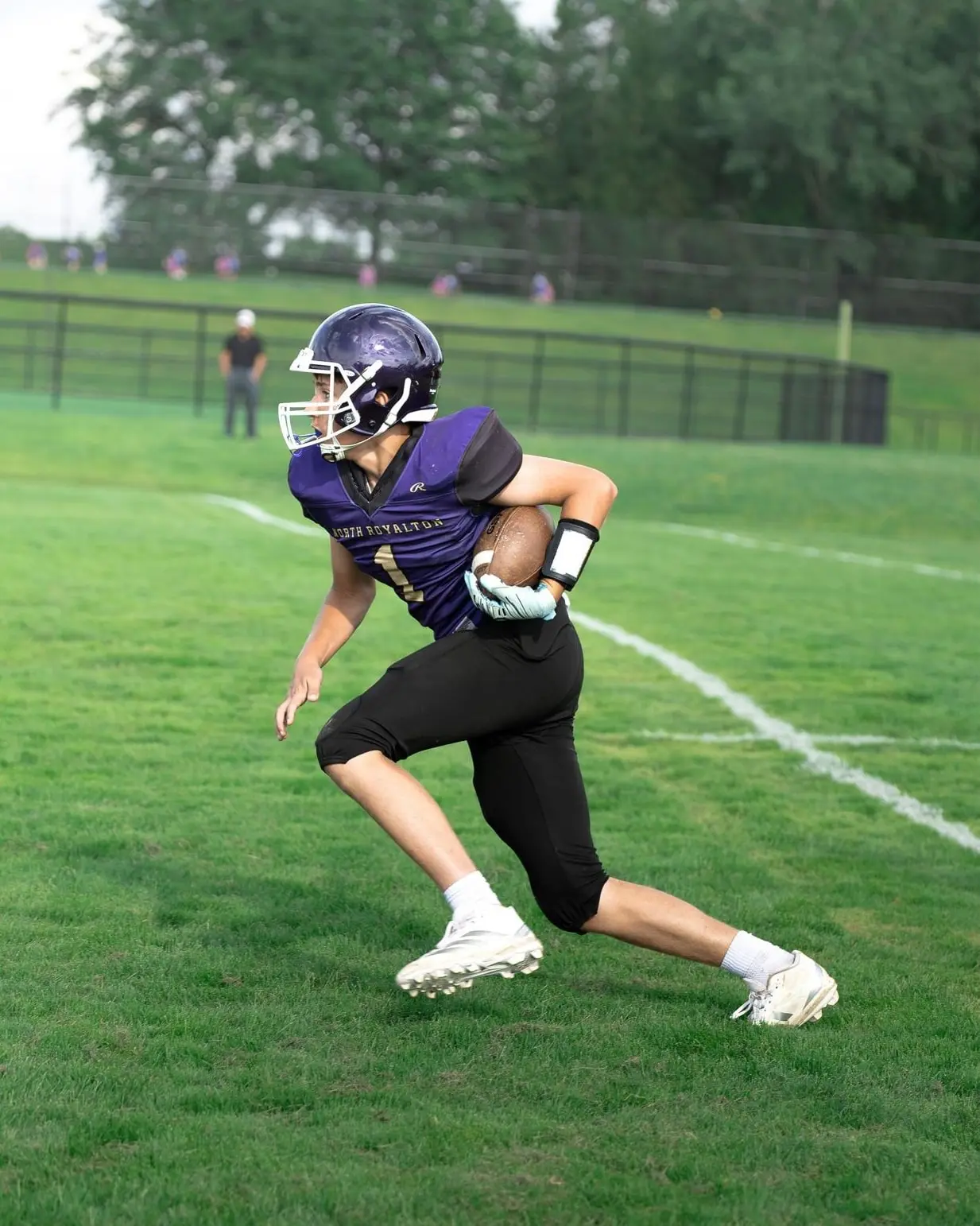 Football photo by Noah Engle