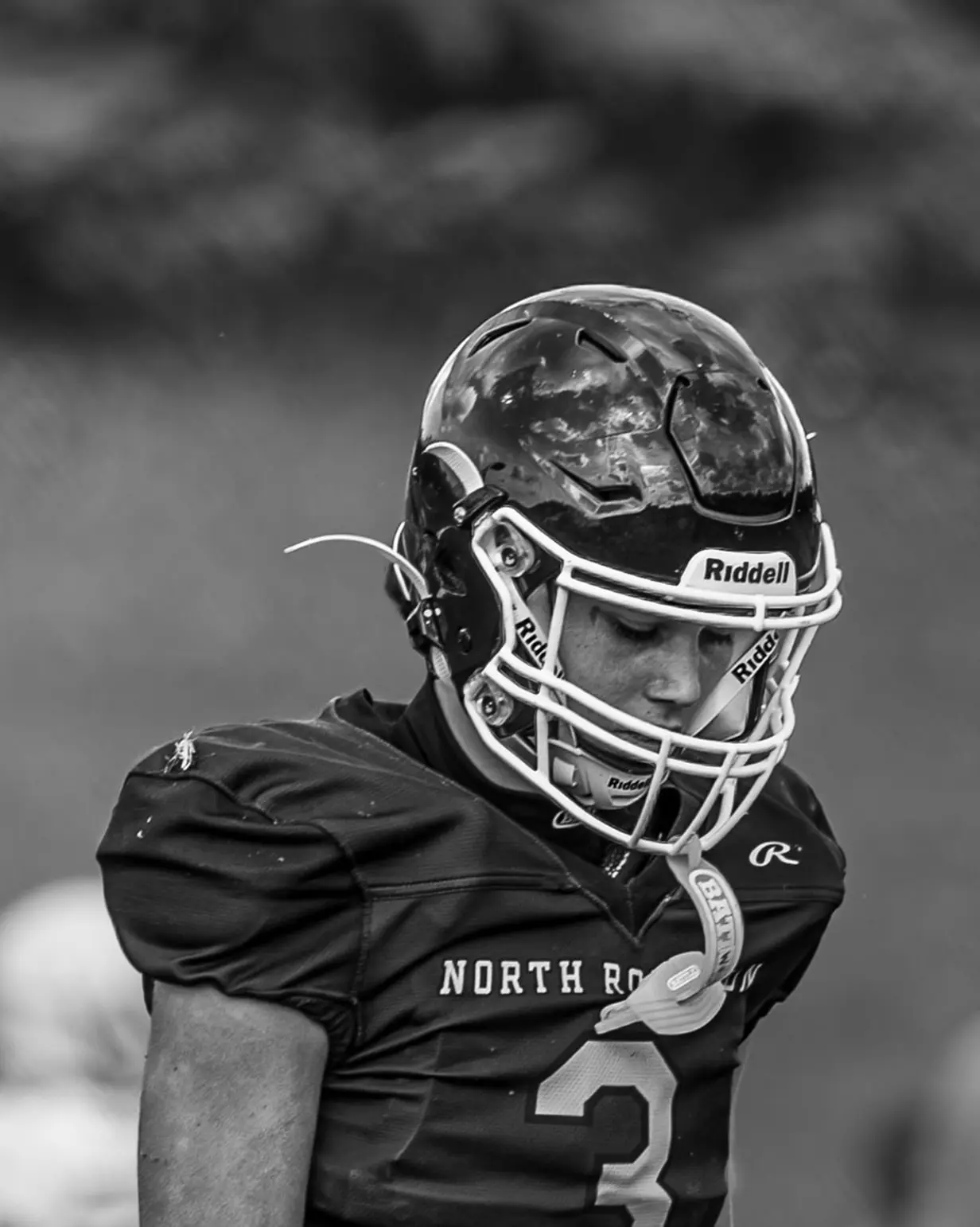 Football photo by Noah Engle